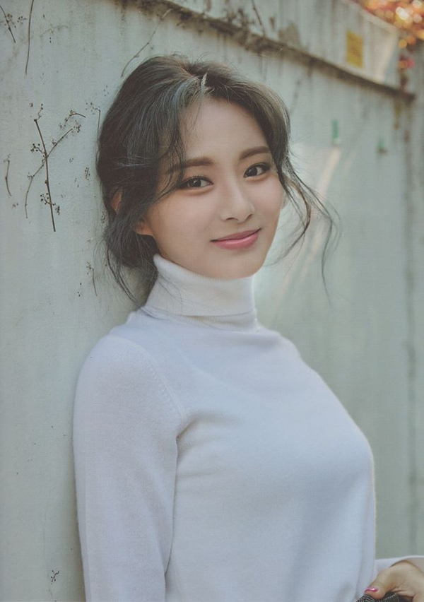 Tzuyu: