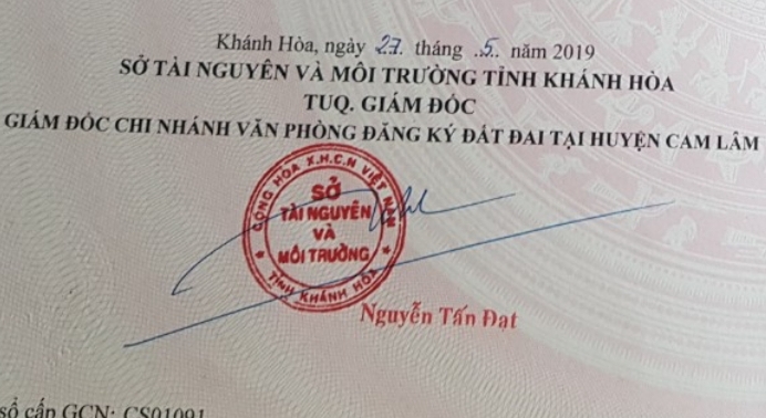 Chữ ký ông Nguyễn Tấn Đạt