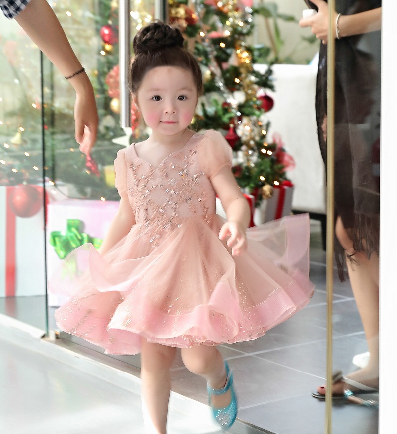 Tiêu chí chọn tên hay, hợp phong thủy và ý nghĩa cho con gái họ Trương