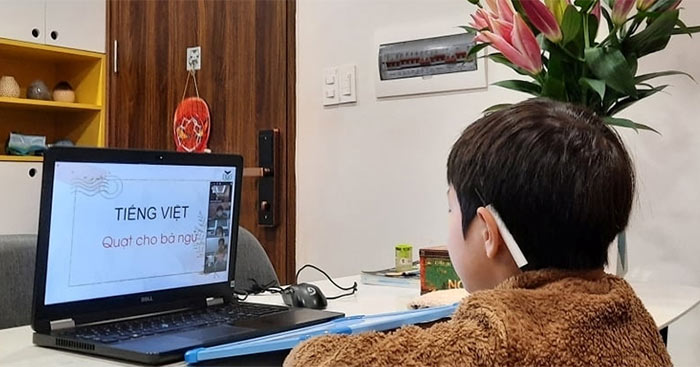 Dạy học online