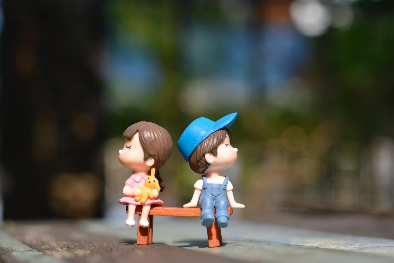 Tình yêu thật ngọt ngào và lãng mạn, trong khi hôn nhân là sự tồn tại thực sự của cuộc sống. (Ảnh: Pexels)