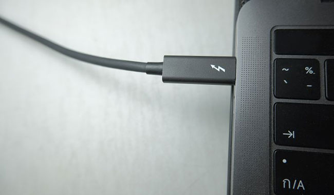 thunderbolt-4-1 Thunderbolt 4 đơn giản hóa kết nối và khả năng tương thích cho người dùng