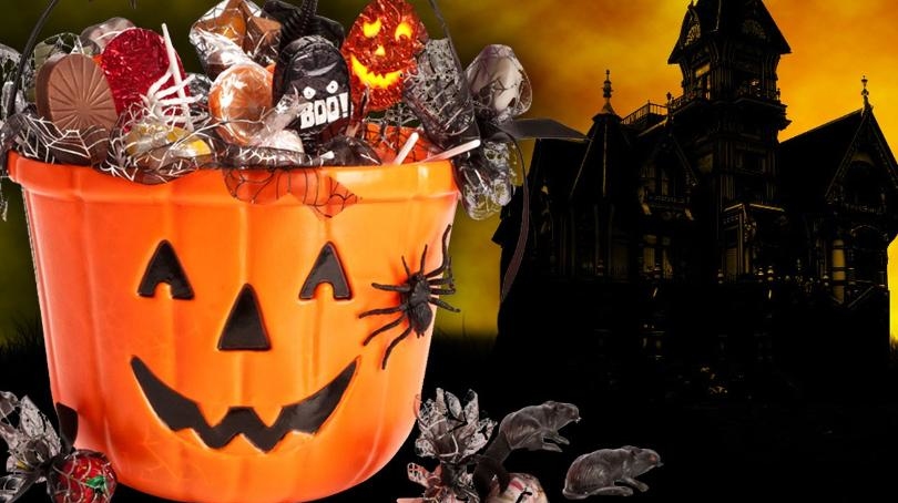 Vì sao chúng ta lại nói 'Trick or Treat' trong dịp Halloween? - VnExpress  Du lịch