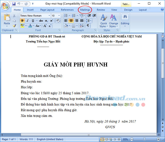 Nhấn vào Mailings